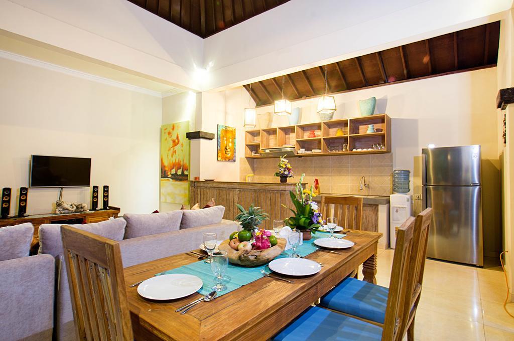 Villa Arushi Seminyak Exterior foto