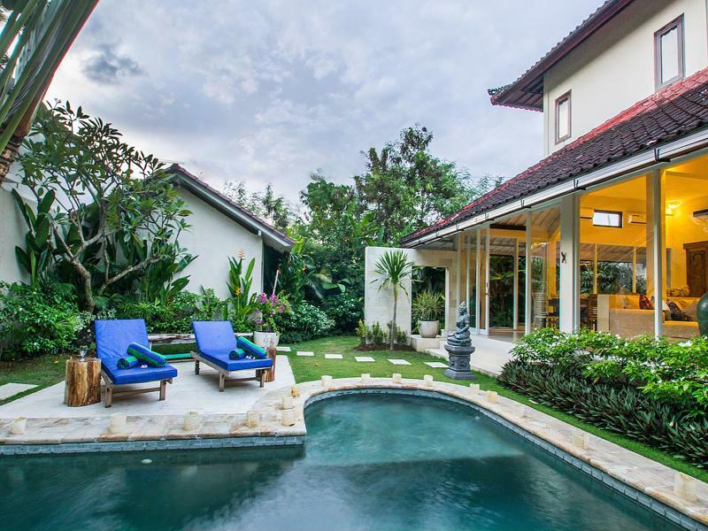 Villa Arushi Seminyak Exterior foto
